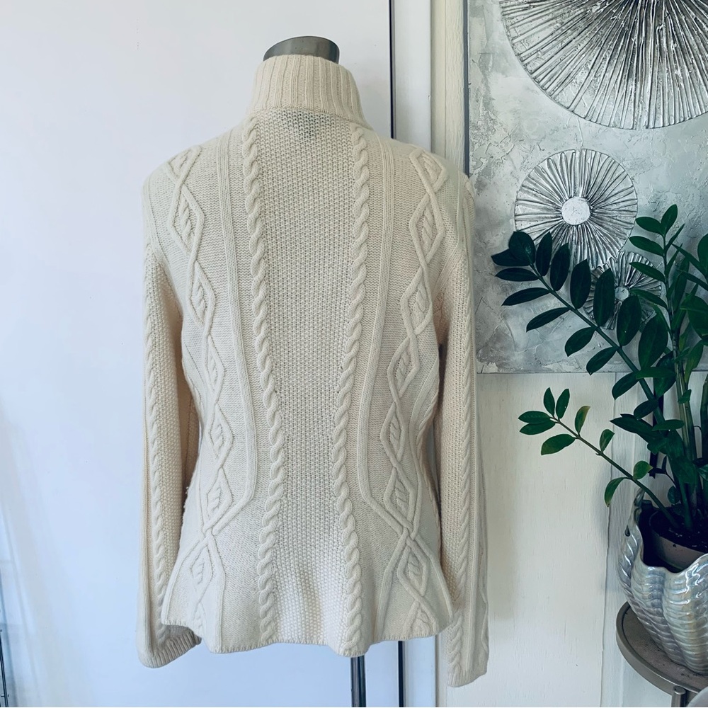 Ralph Lauren Cable Knit Full Zip 100% Ivory Wool Cardigan size XL - Picture 3 of 12
